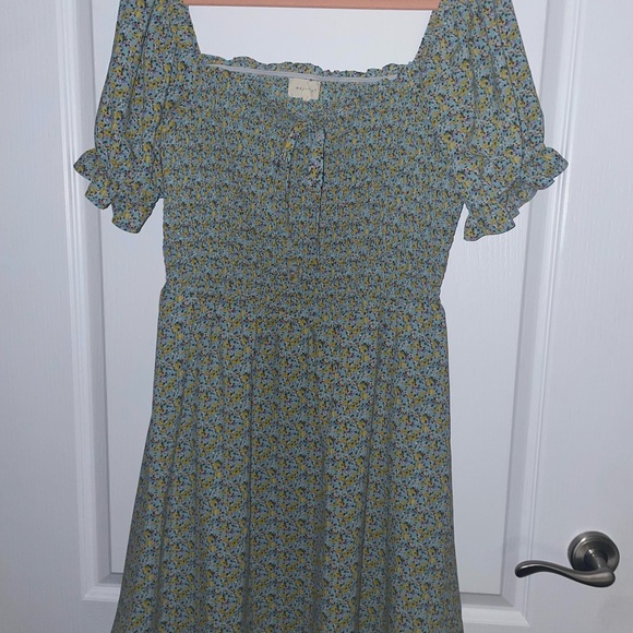 Summer dress from Nordstrom - Picture 1 of 4